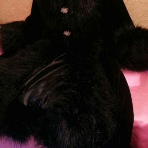Custom Order Black Velvet Faux Fox Fur Maxicoat - Picture 4 of 7